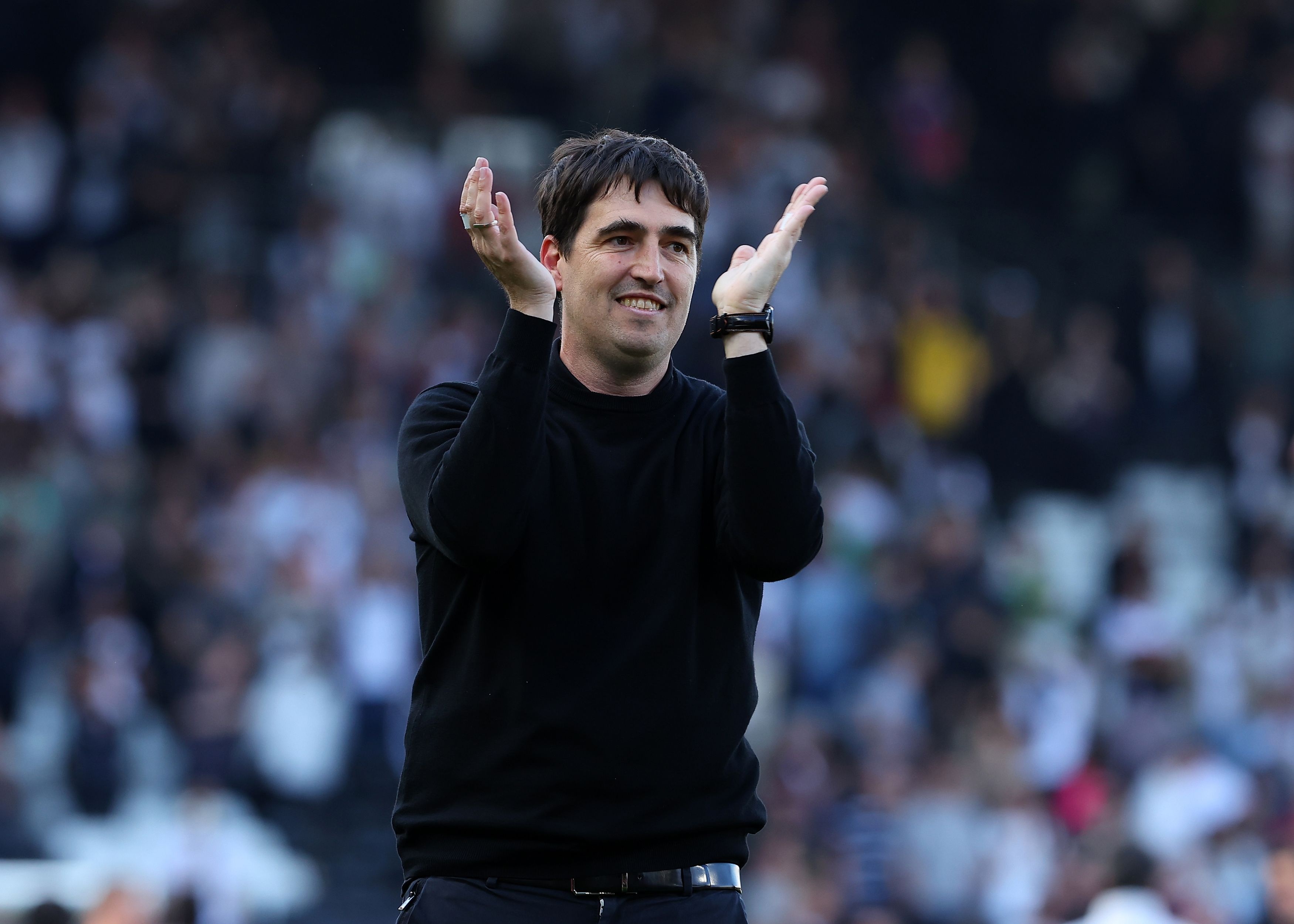 镜报：利物浦新帅伊劳拉在穆尼奥斯交易中发挥关键作用